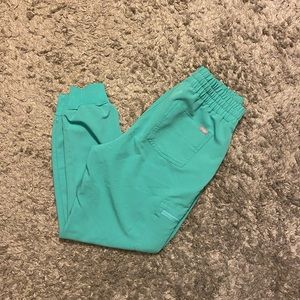 Surgical green medium petite Figs High Waisted Jogger Scrub Pants